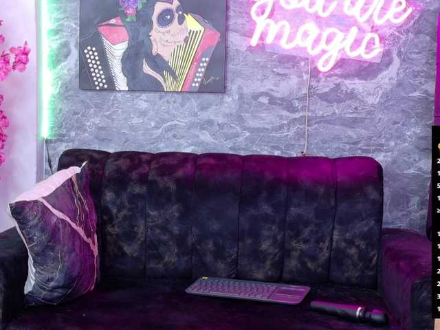 siamarlin from BongaCams is Freechat