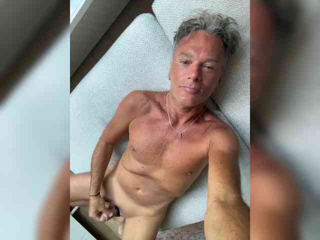 christopheporn