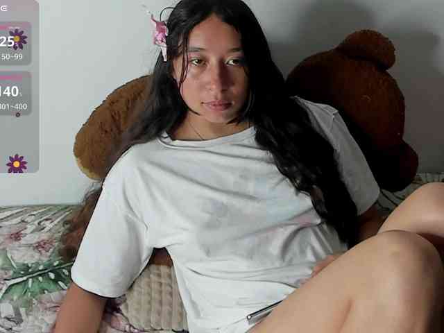lizzykawai webcam