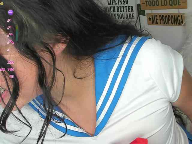 lizzykawai webcam
