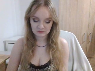 AlmaNatural Porn Show