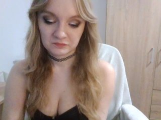 AlmaNatural Porn Show