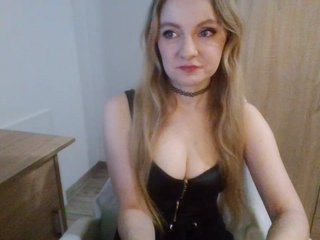 AlmaNatural Porn Show