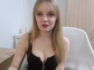 AlmaNatural Porn Show