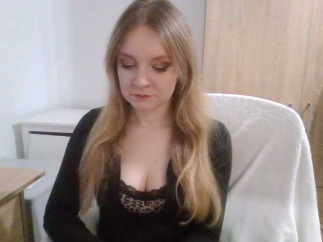 AlmaNatural from BongaCams is Freechat