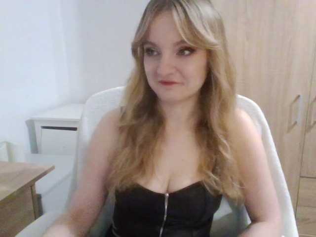  AlmaNatural chat room