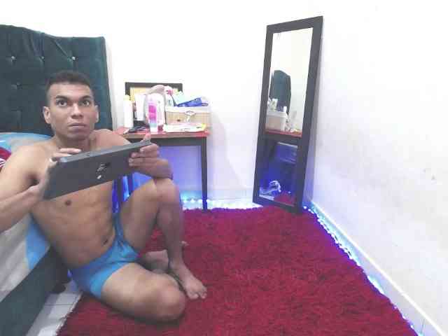 Jckson-n-Sweett webcam