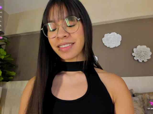 KimHiltoon webcam