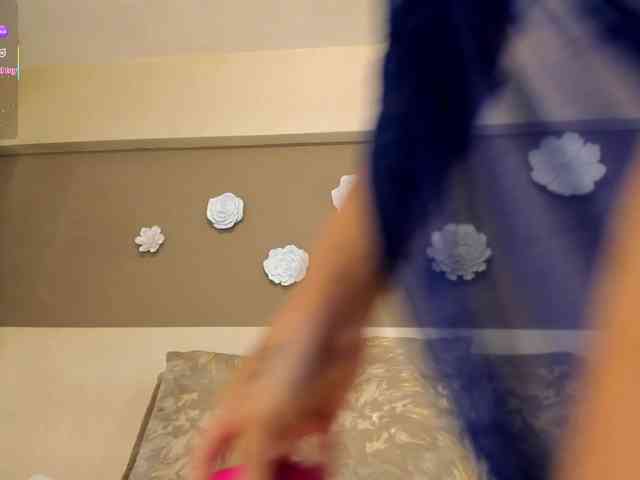 KimHiltoon webcam