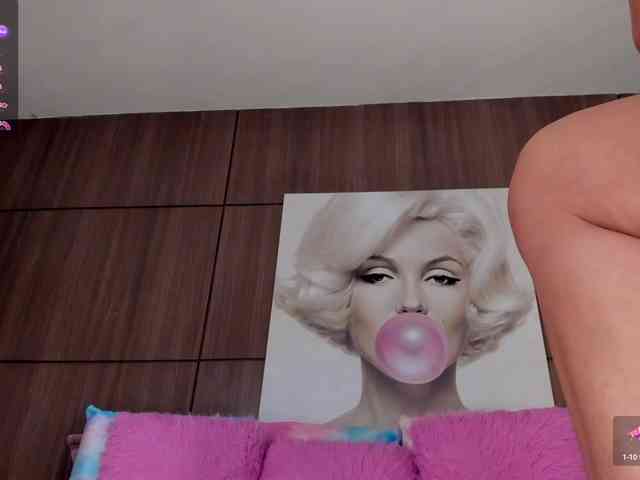 KimHiltoon webcam