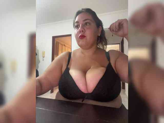 priscilamessi2024 webcam