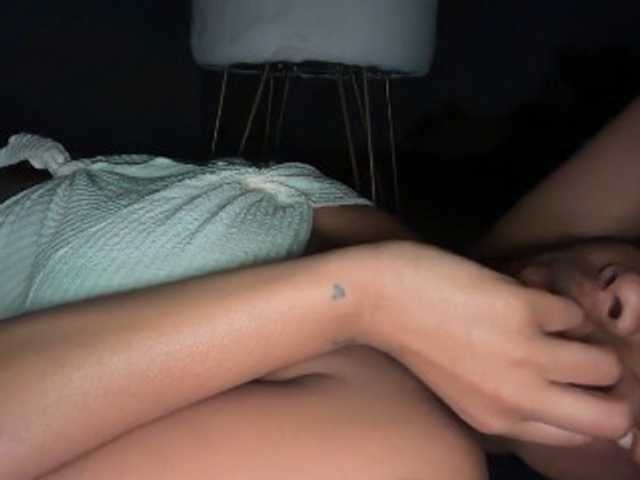 DelightfulDark webcam bongacams model stream image