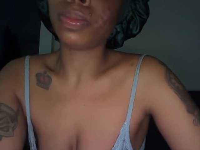 DelightfulDark's BongaCams show and profile