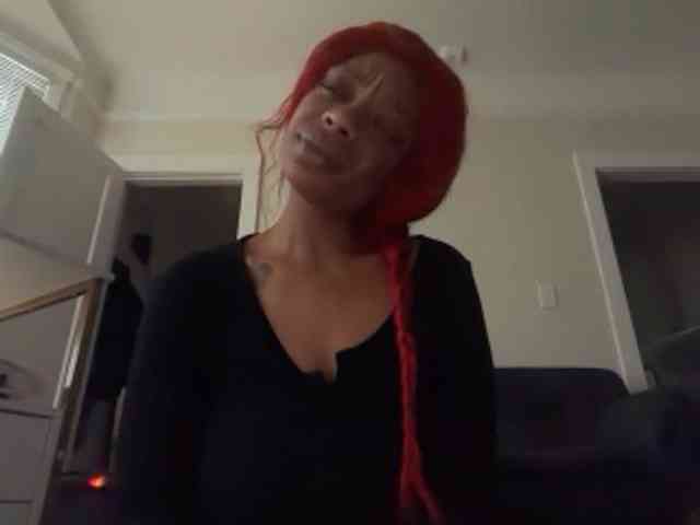 DelightfulDark webcam