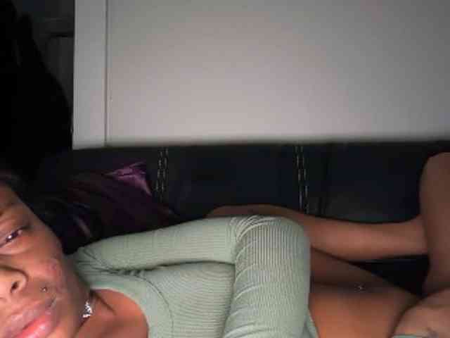 DelightfulDark webcam