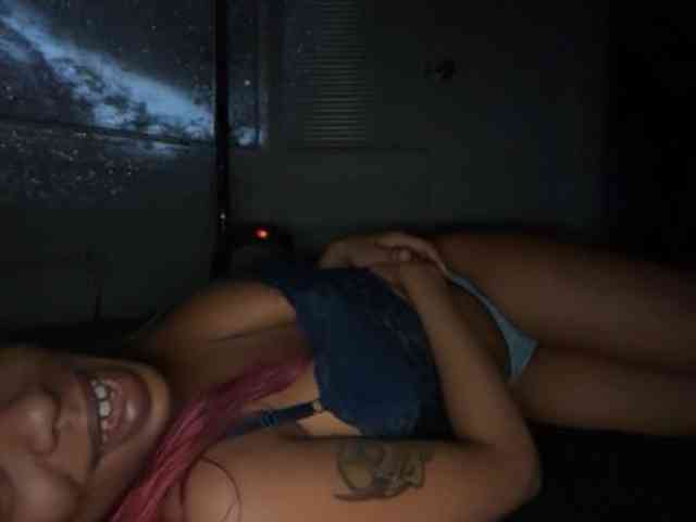 DelightfulDark webcam