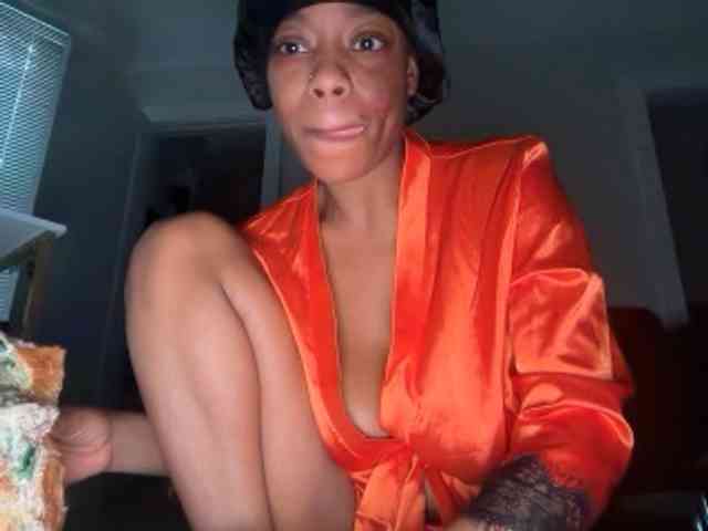 DelightfulDark webcam