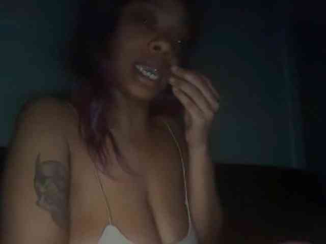 DelightfulDark webcam