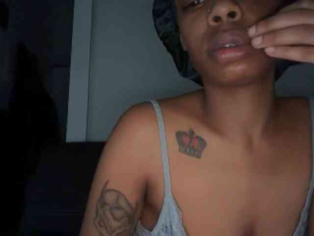 DelightfulDark webcam