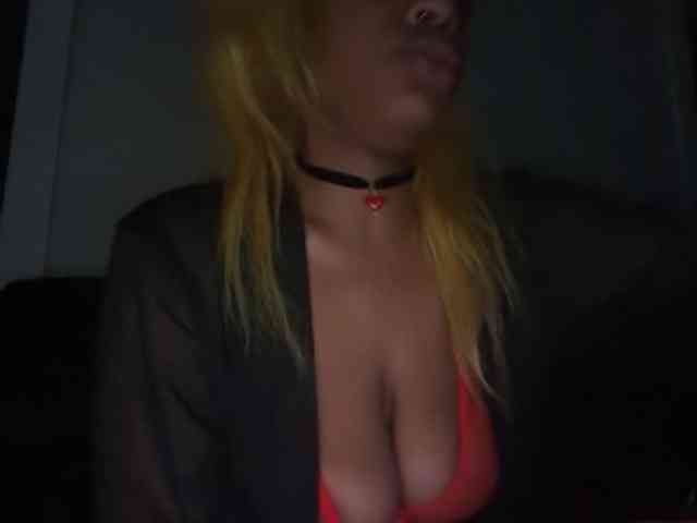 DelightfulDark webcam