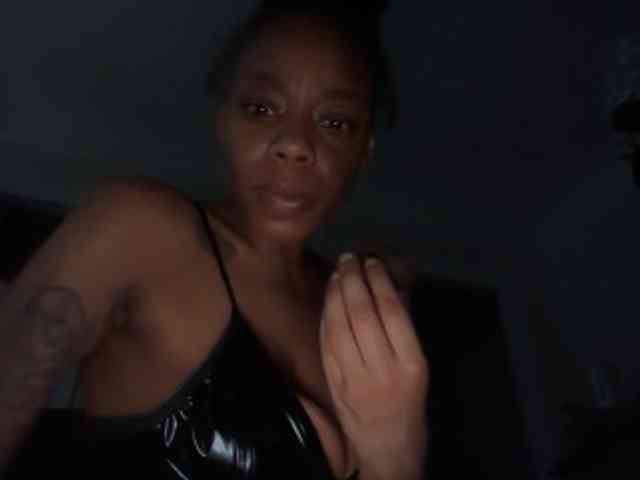 DelightfulDark webcam