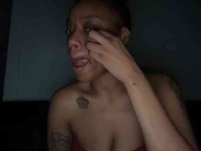 DelightfulDark webcam