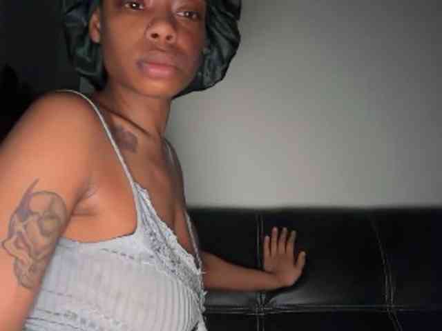 DelightfulDark webcam