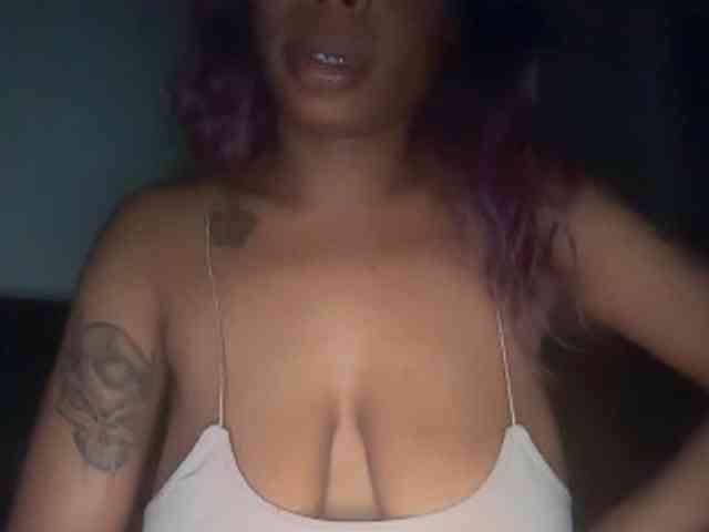 DelightfulDark webcam