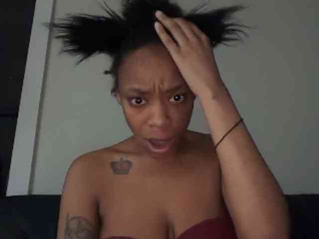 DelightfulDark webcam