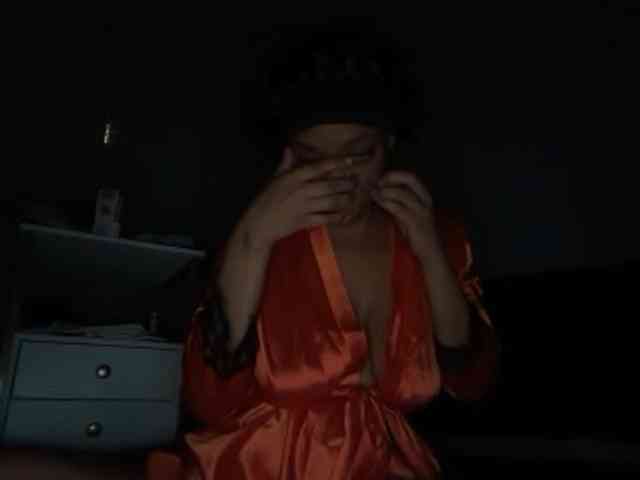 DelightfulDark webcam