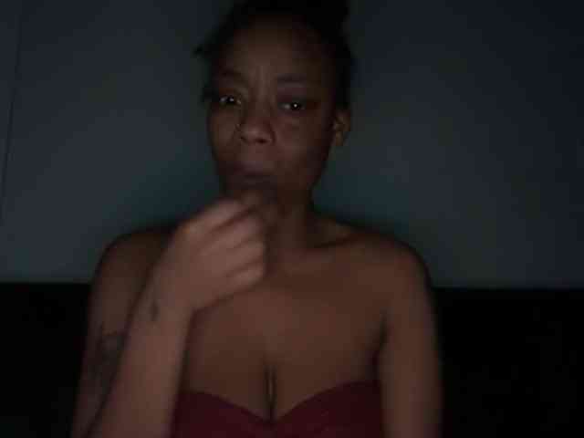 DelightfulDark webcam