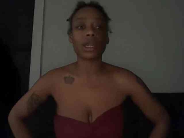 DelightfulDark webcam