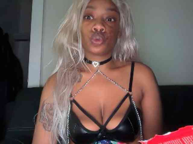 DelightfulDark webcam