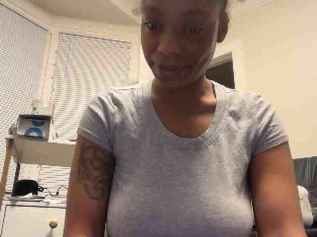 DelightfulDark webcam