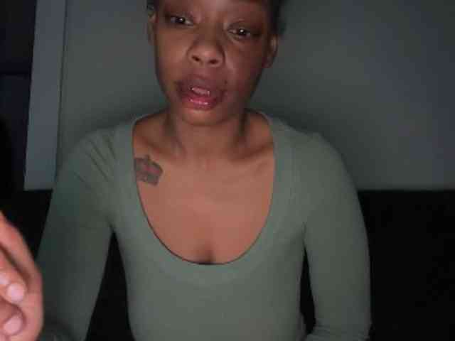 DelightfulDark webcam