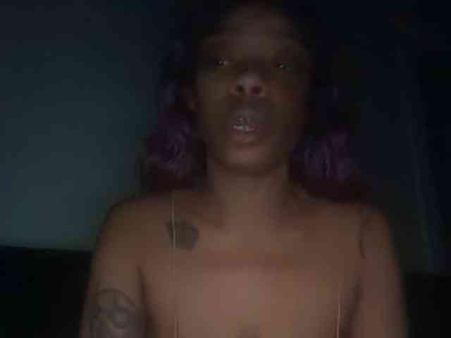 DelightfulDark webcam