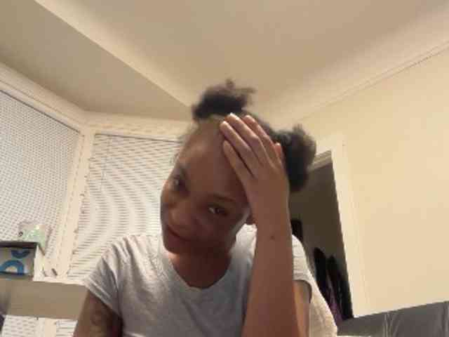 DelightfulDark webcam