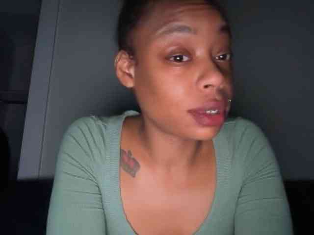 DelightfulDark webcam