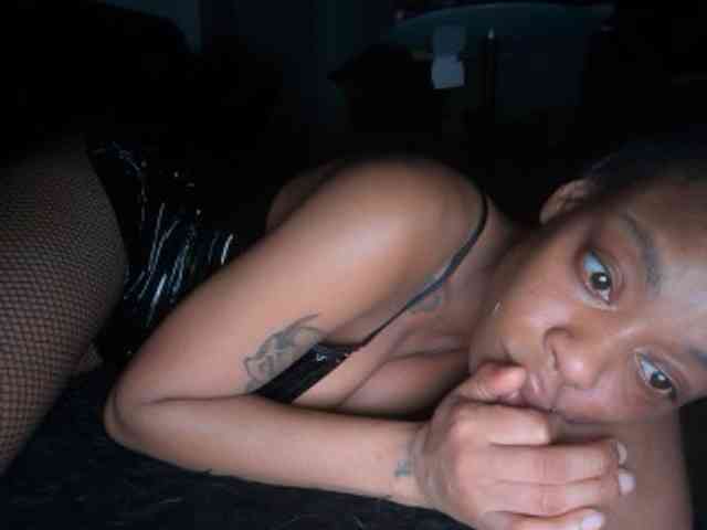 DelightfulDark webcam