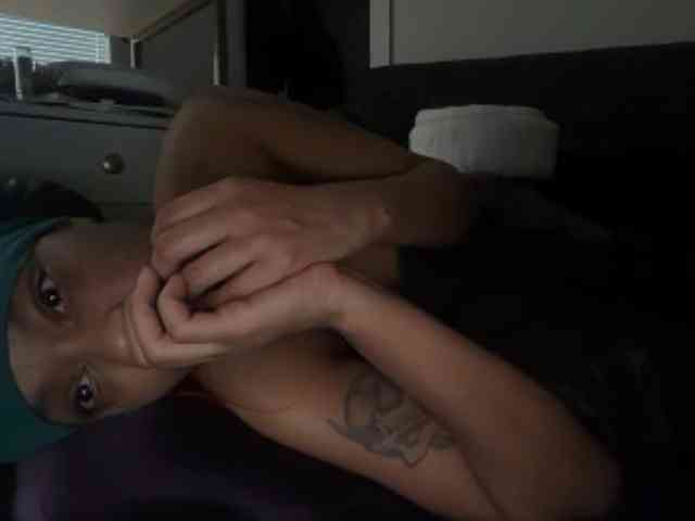 DelightfulDark webcam