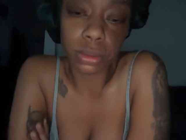 DelightfulDark webcam