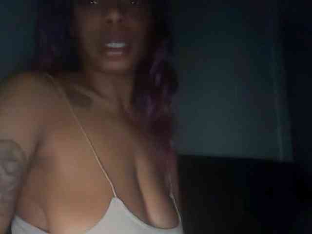 DelightfulDark webcam