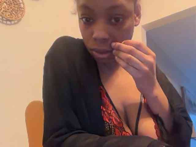 DelightfulDark webcam