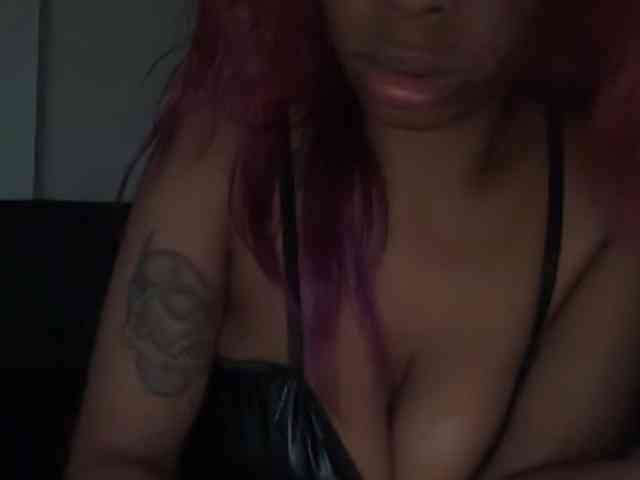 DelightfulDark webcam