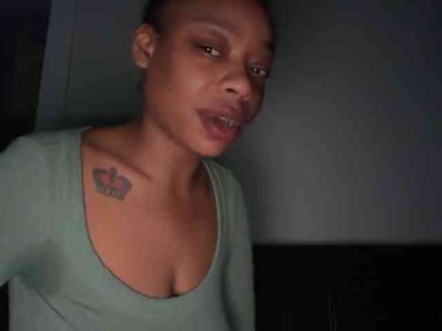 DelightfulDark webcam