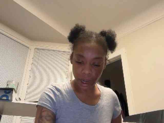 DelightfulDark webcam