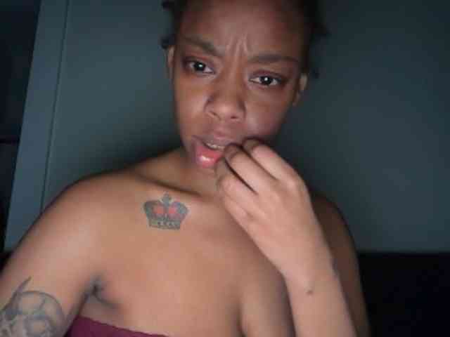 DelightfulDark webcam