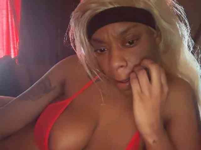 DelightfulDark webcam