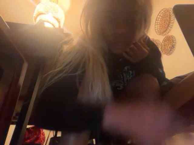 DelightfulDark webcam