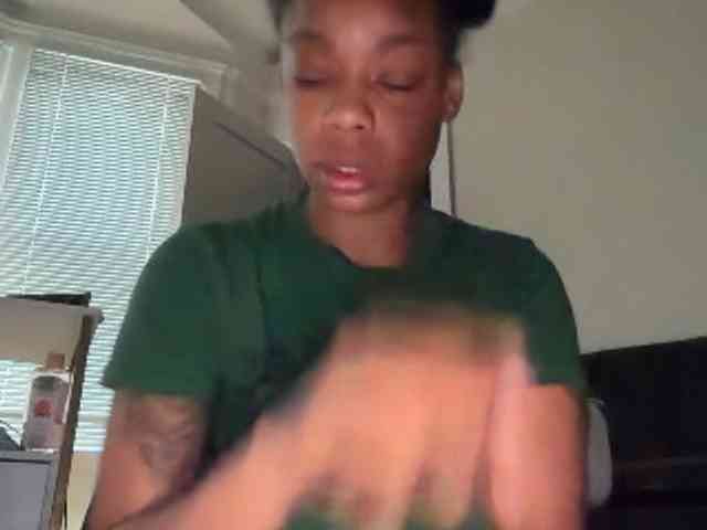 DelightfulDark webcam